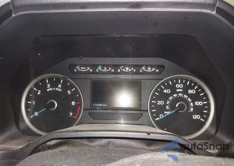 2015 Ford F-150 Xlt z USA, uszkodzony, nr VIN 1FTEX1EP2FFC12935